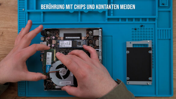 ASUS PB60 RAM Einbau 2 ASUS PB60 RAM Einbau 2