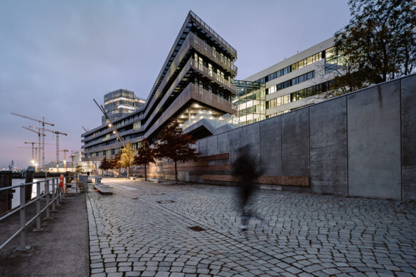 Hafencity Promenade Nikon Z6 14-24m 2.8 S