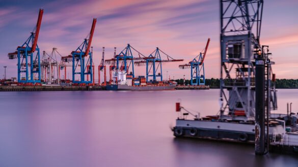 Hamburg Neumühlen Övelgönne Elbe Burchard Kai